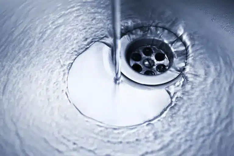 Dos Donts Drain Cleaning Vitoservices 768x512 1