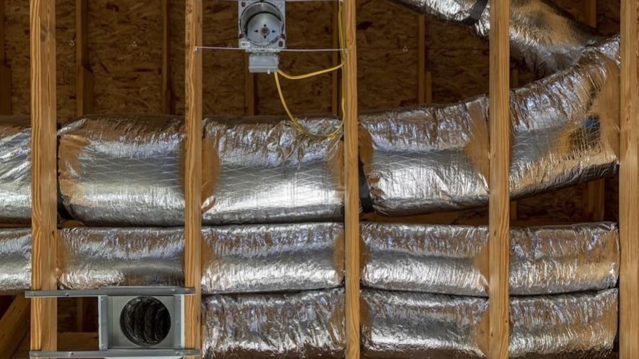 Air duct in the ceiling.