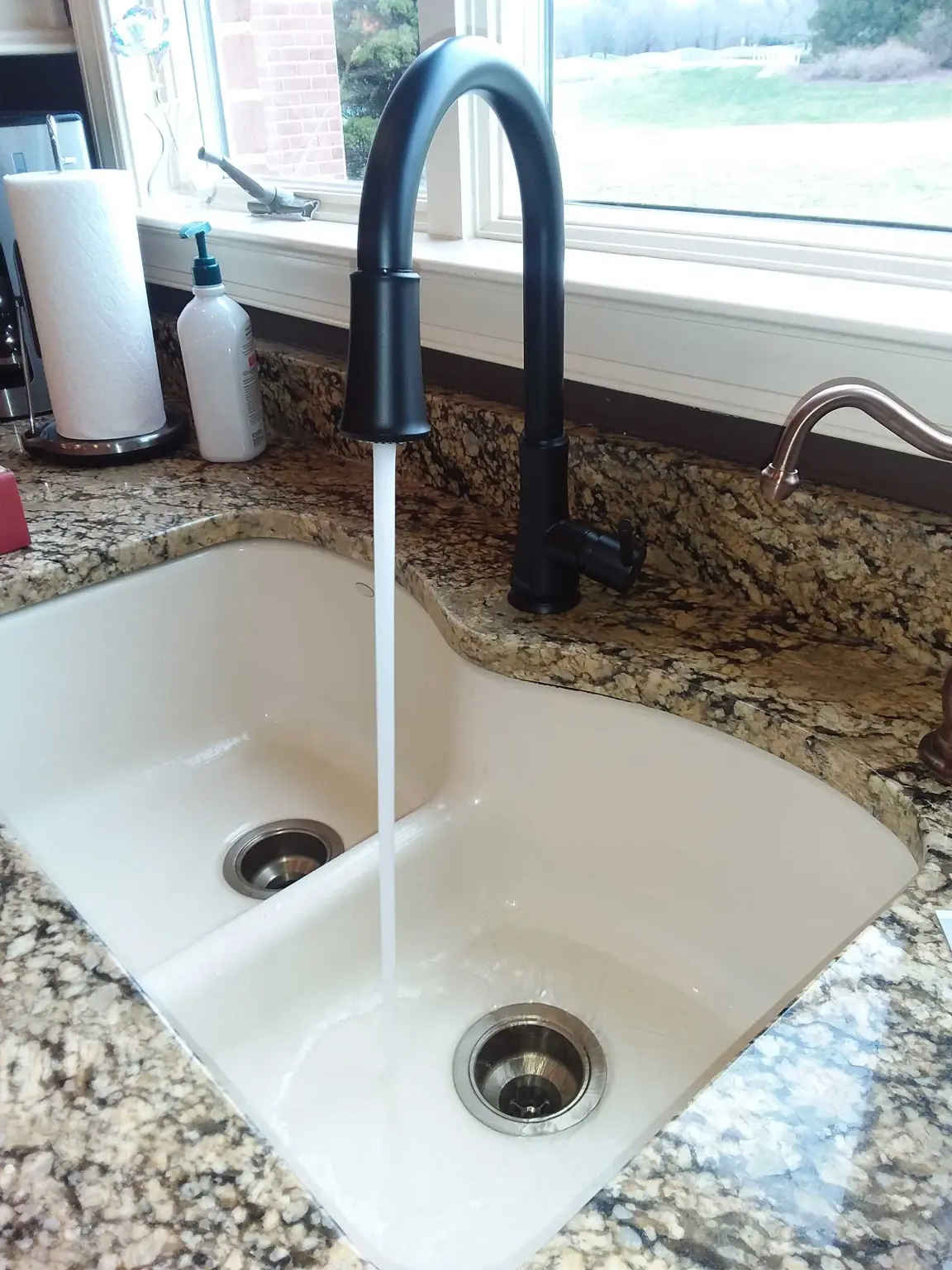 Vito Plumber Dennell Installs New Kitchen Faucet Works Great Vito Services 1152×1536 1 Vito Plumber Dennell Installs New Kitchen Faucet Works Great Vito Services 1152x1536 1