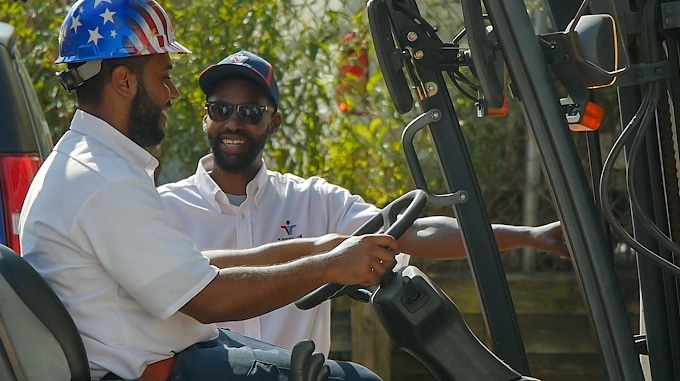 Vito Workers In Heavy Machinery 1 Vito Workers In Heavy Machinery 1